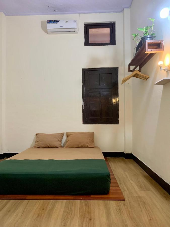 Good Feeling Hostel Banyuwangi  Room photo